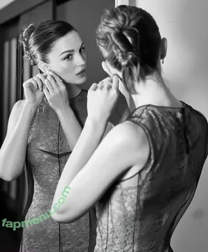 Ella Hunt / EllaHunt nude photo #0327