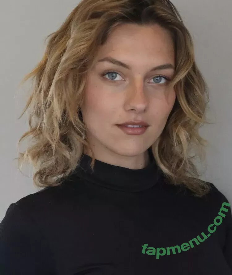 Ella Kernkamp nude photo #0072 (ellakernkamp)