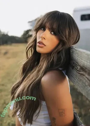 Ella Langley / ellalangleymusic nude photo #0108