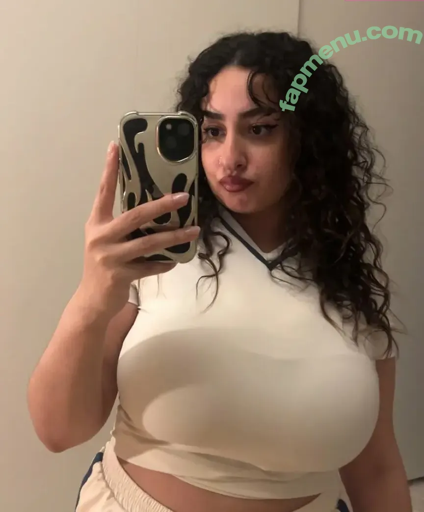 Ella Maei nude photo #0006 (Itsellamaei / ellamaei)