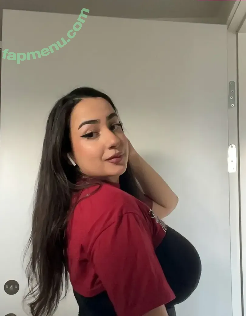 Ella Maei nude photo #0011 (Itsellamaei / ellamaei)