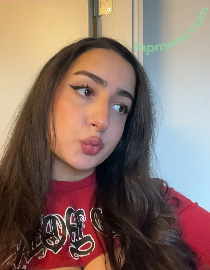 Ella Maei nude photo #0012 (Itsellamaei / ellamaei)