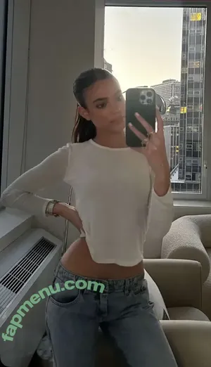 Ella Mendelsohn / ellamendelsohn nude photo #0916
