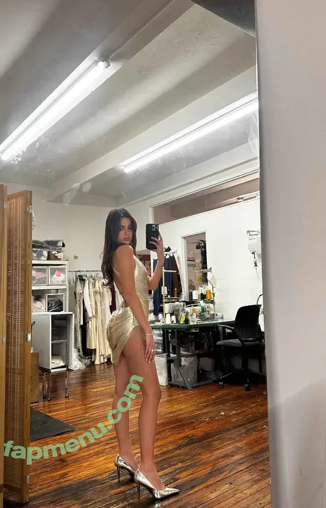 Ella Mendelsohn nude photo #0973 (ellamendelsohn)