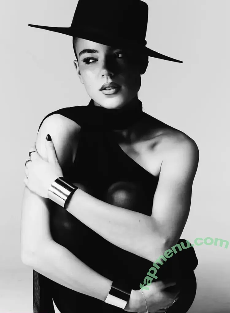 Ella Mendelsohn nude photo #0990 (ellamendelsohn)