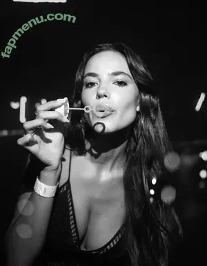 Ella Mendelsohn / ellamendelsohn nude photo #1794