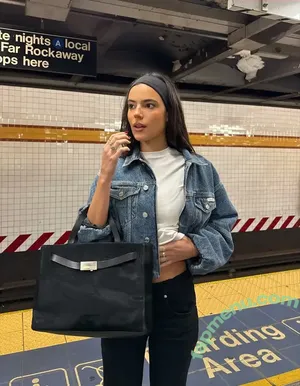 Ella Mendelsohn / ellamendelsohn nude photo #2004