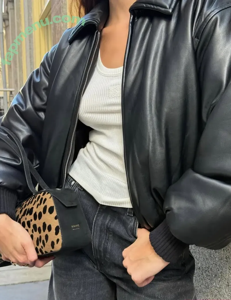 Ella Mendelsohn nude photo #2128 (ellamendelsohn)