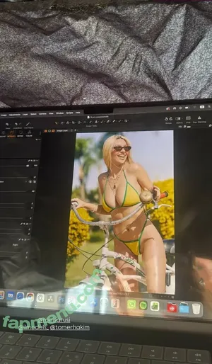 Ella Netzer / Ella.netzer8 / Ella_netzer8 nude photo #0299