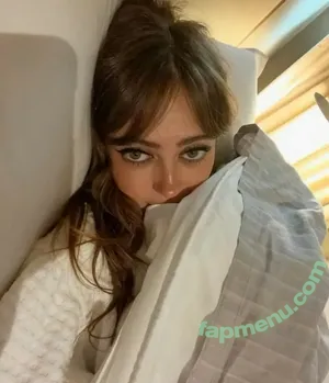 Ella Purnell / GRAYLINGPURNELL / ella_purnell nude photo #0916