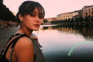 Ella Purnell / GRAYLINGPURNELL / ella_purnell nude photo #0930
