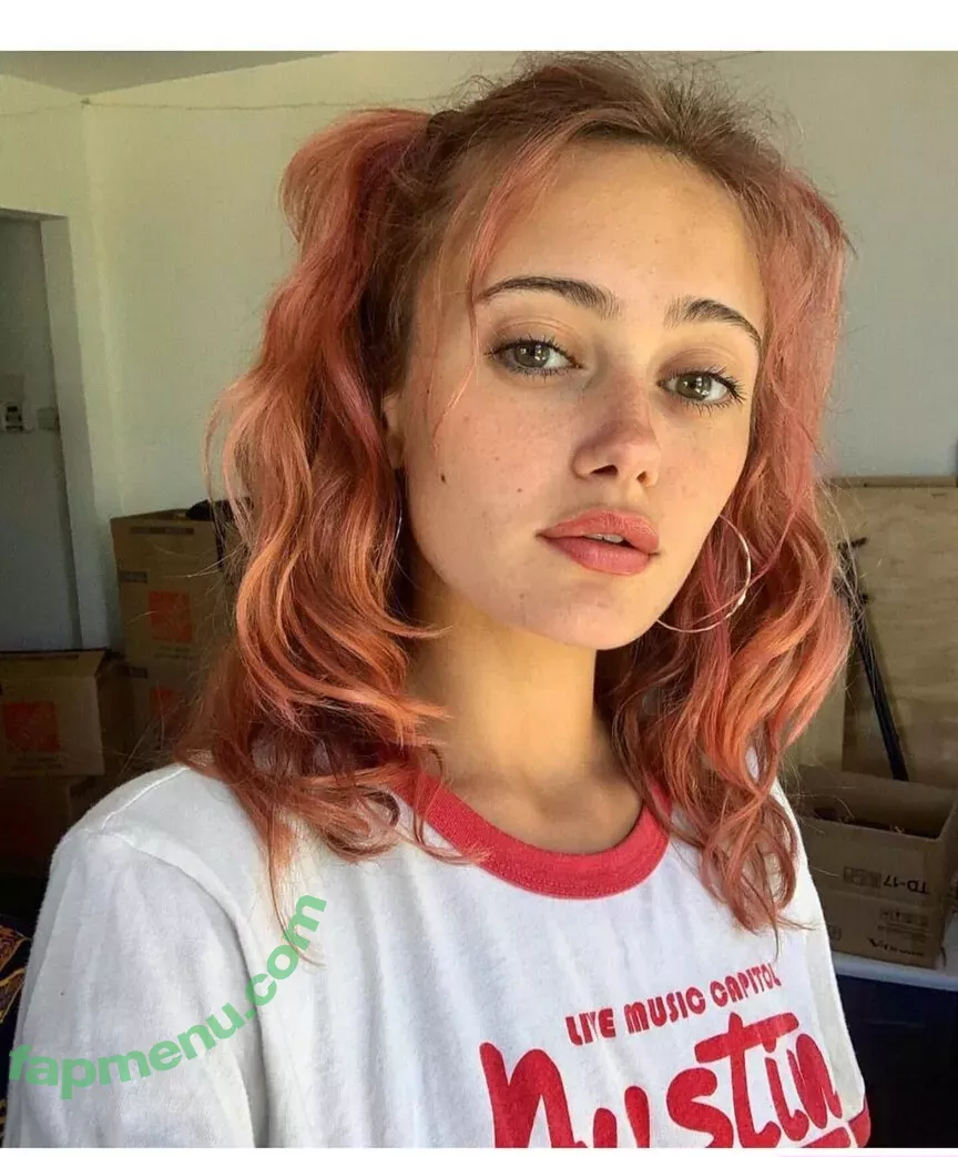 Ella Purnell nude photo #0295 (GRAYLINGPURNELL / ella_purnell)