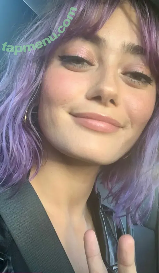 Ella Purnell nude photo #0915 (GRAYLINGPURNELL / ella_purnell)