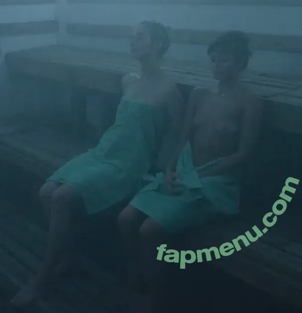 Ella Purnell nude photo #0932 (GRAYLINGPURNELL / ella_purnell)