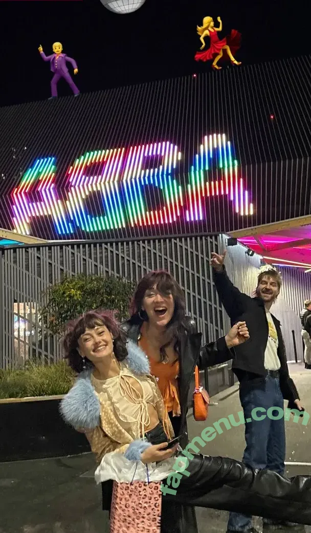 Ella Purnell nude photo #0941 (GRAYLINGPURNELL / ella_purnell)