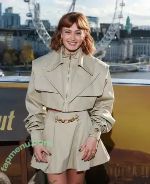 Ella Purnell / GRAYLINGPURNELL / ella_purnell nude photo #1005