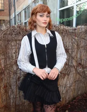 Ella Purnell / GRAYLINGPURNELL / ella_purnell nude photo #1058