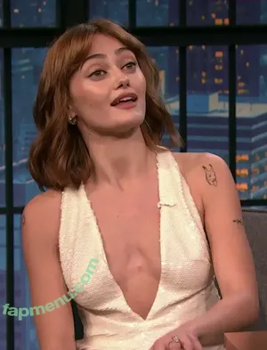 Ella Purnell / GRAYLINGPURNELL / ella_purnell nude photo #1078