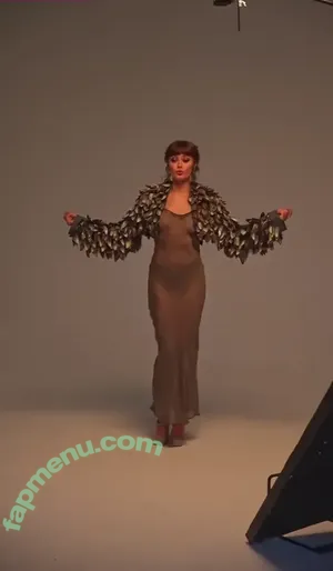 Ella Purnell / GRAYLINGPURNELL / ella_purnell nude photo #1095