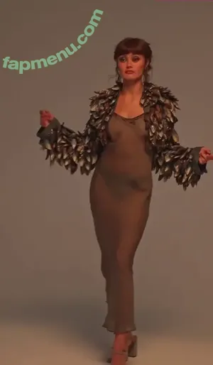 Ella Purnell / GRAYLINGPURNELL / ella_purnell nude photo #1096