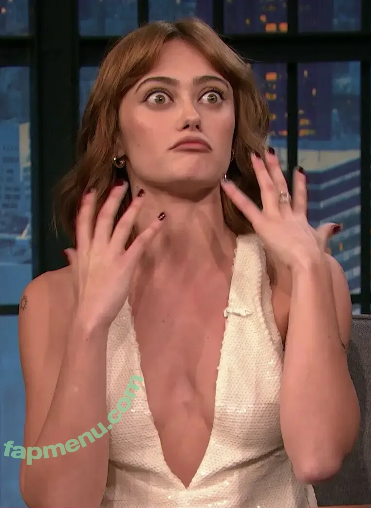 Ella Purnell nude photo #1085 (GRAYLINGPURNELL / ella_purnell)