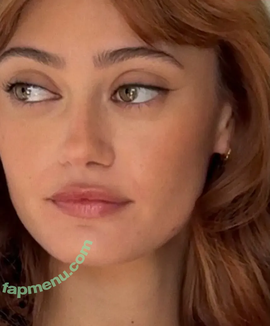 Ella Purnell nude photo #1104 (GRAYLINGPURNELL / ella_purnell)