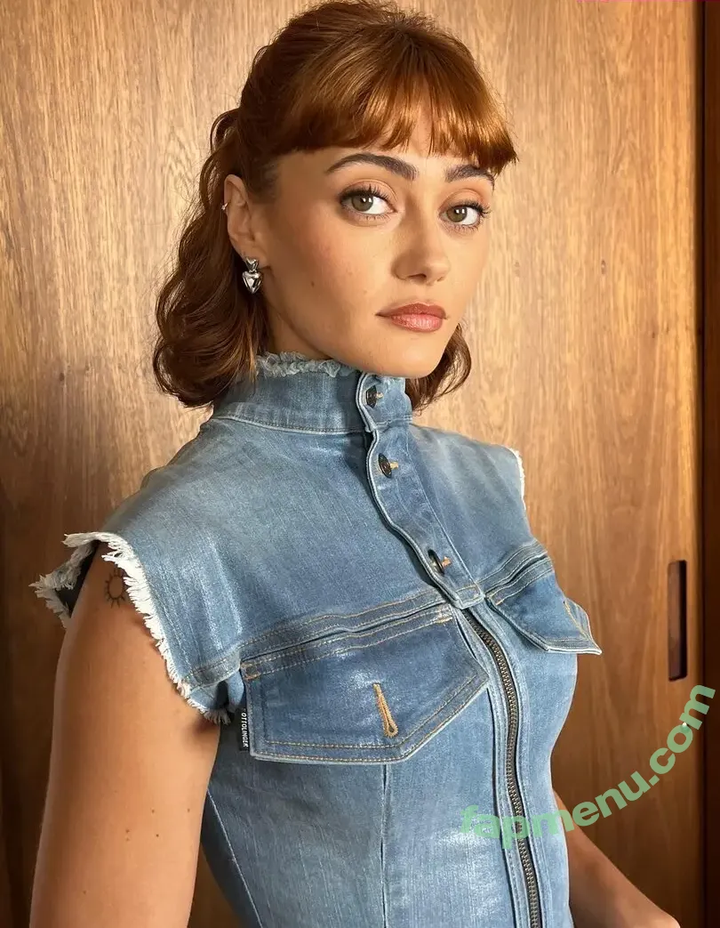 Ella Purnell nude photo #1105 (GRAYLINGPURNELL / ella_purnell)