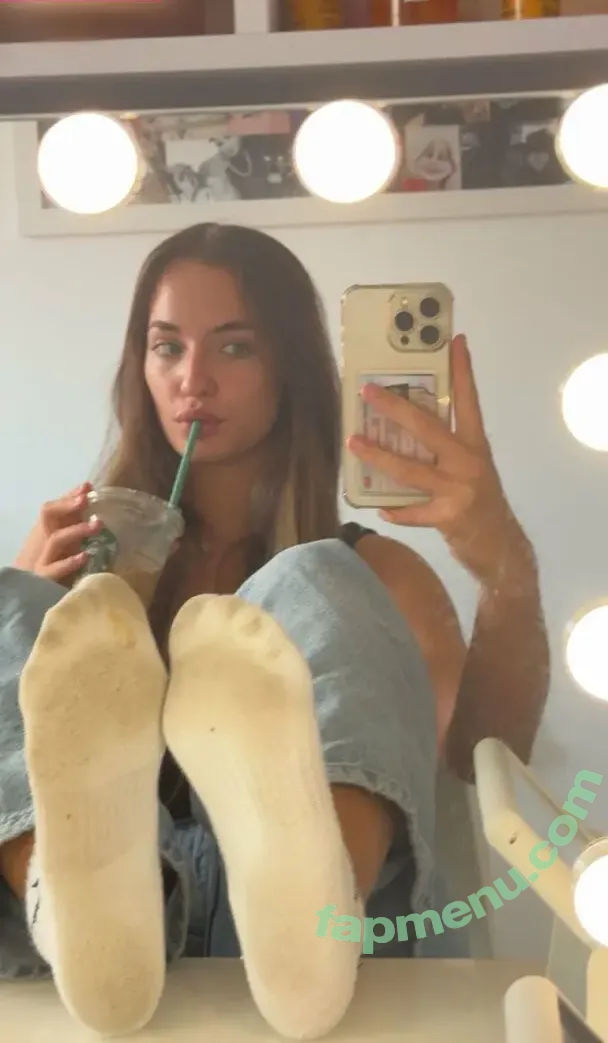 Ella Read nude photo #0023 (bella540904 / ella_readx)