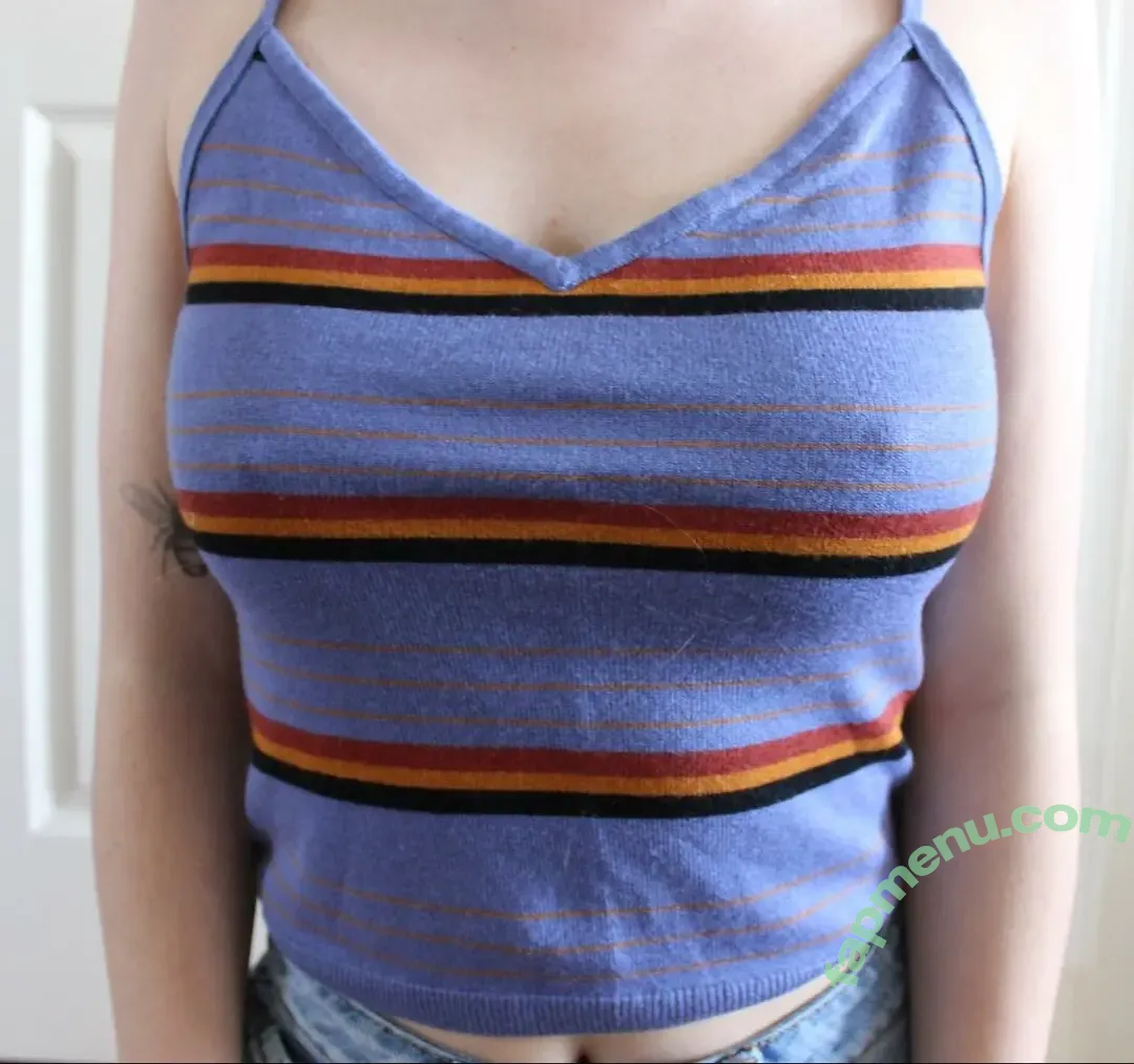 Ella Schnoor nude photo #0019 (E11sn0r3 / Ellaleigh / Smooshmepls / ellakatherineschnoor)
