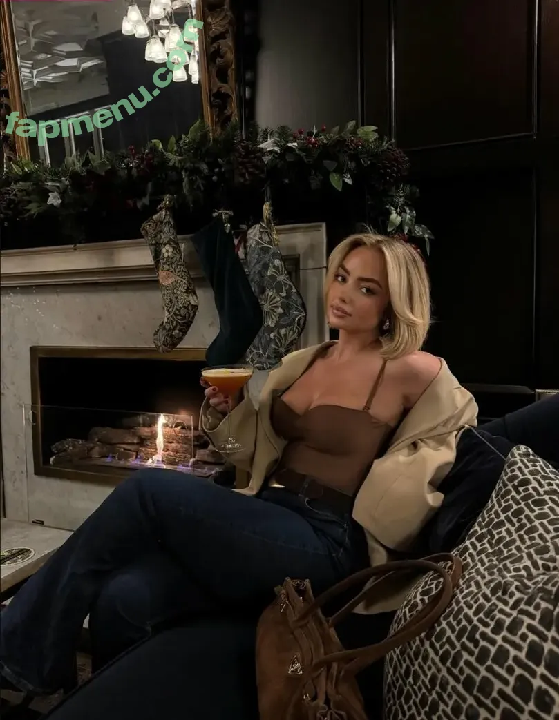 Ella Wilkins nude photo #0019 (ellawilkins_)