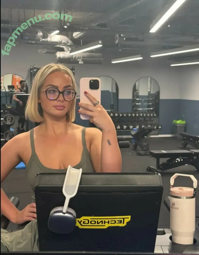 Ella Wilkins nude photo #0021 (ellawilkins_)