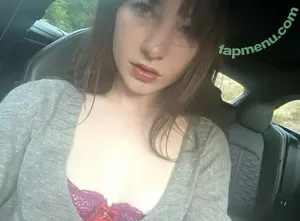 Ella Woolsey / ellawoolseyy nude photo #0038