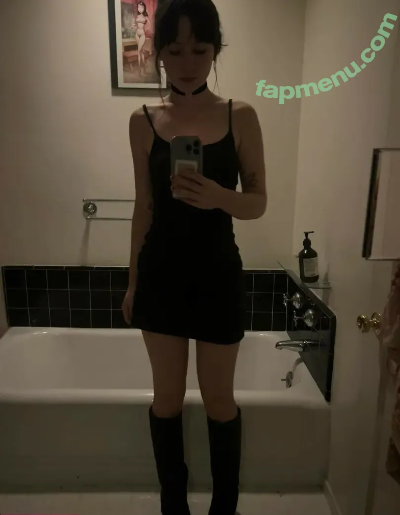 Ella Woolsey nude photo #0032 (ellawoolseyy)
