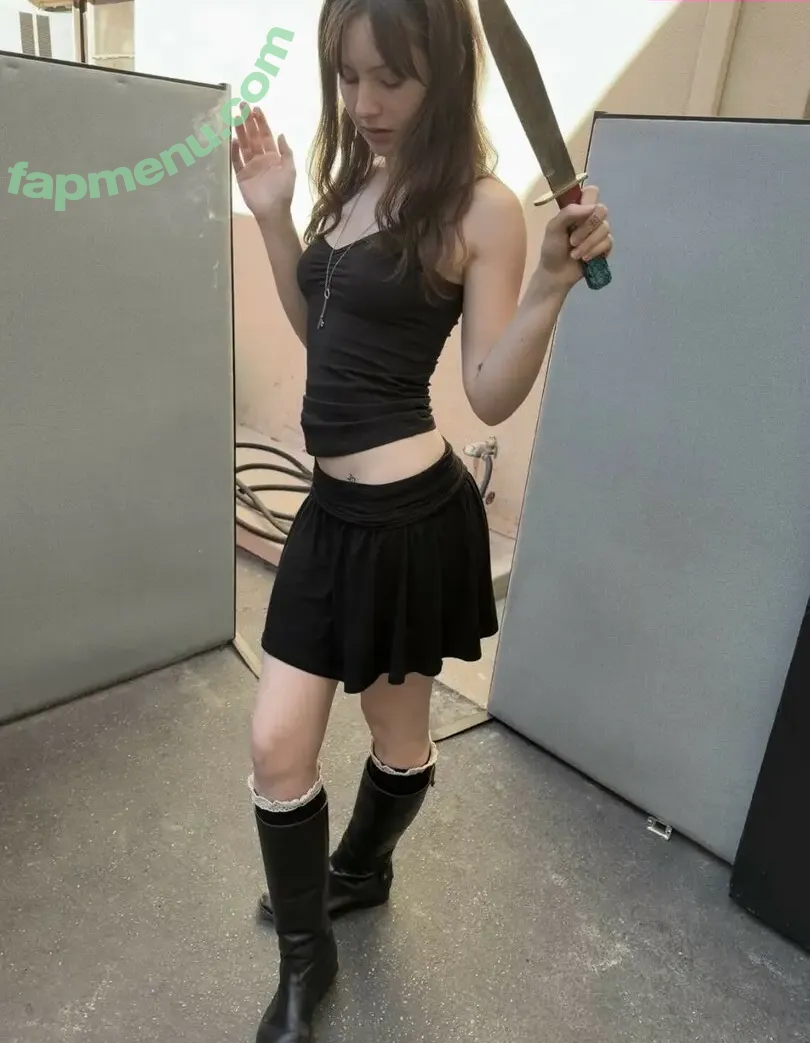 Ella Woolsey nude photo #0067 (ellawoolseyy)