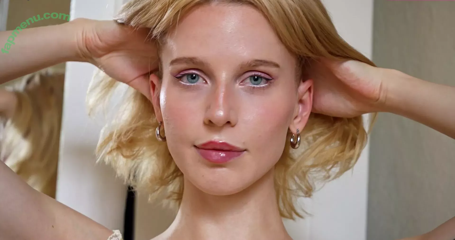 Ellaa91 nude photo #0116 (ellaa.91)