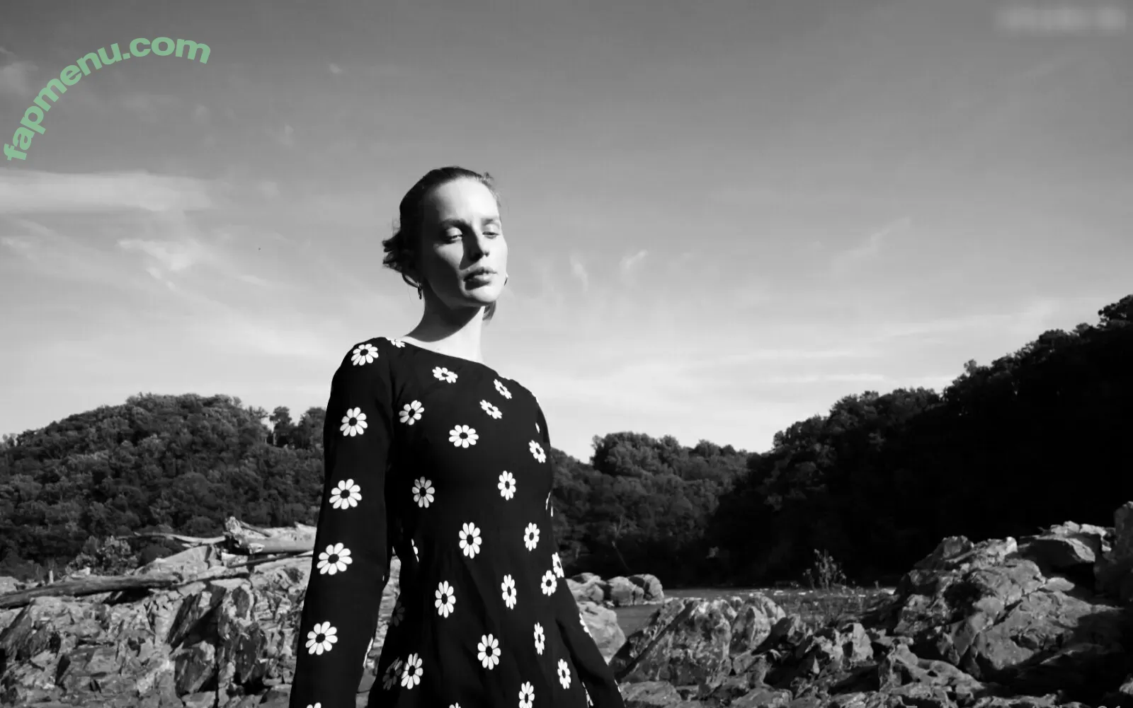 Ellaa91 nude photo #0801 (ellaa.91)