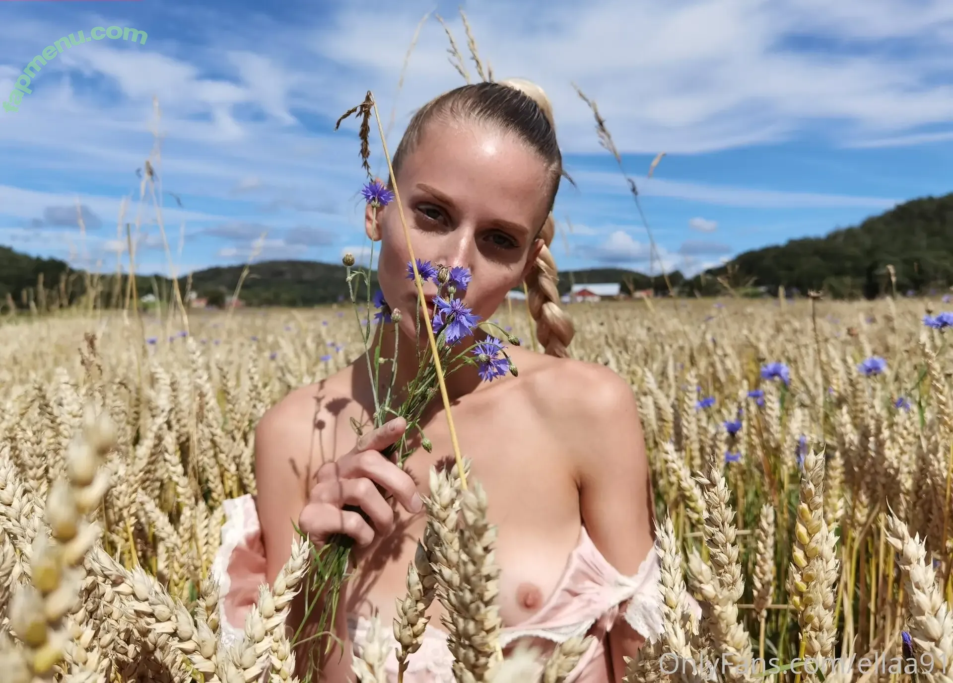 Ellaa91 nude photo #0822 (ellaa.91)