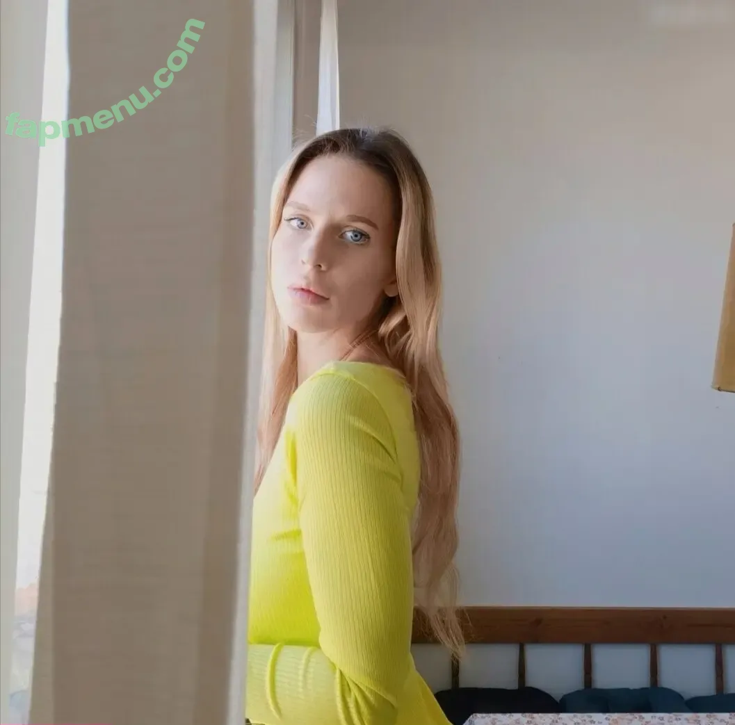 Ellaa91 nude photo #0876 (ellaa.91)