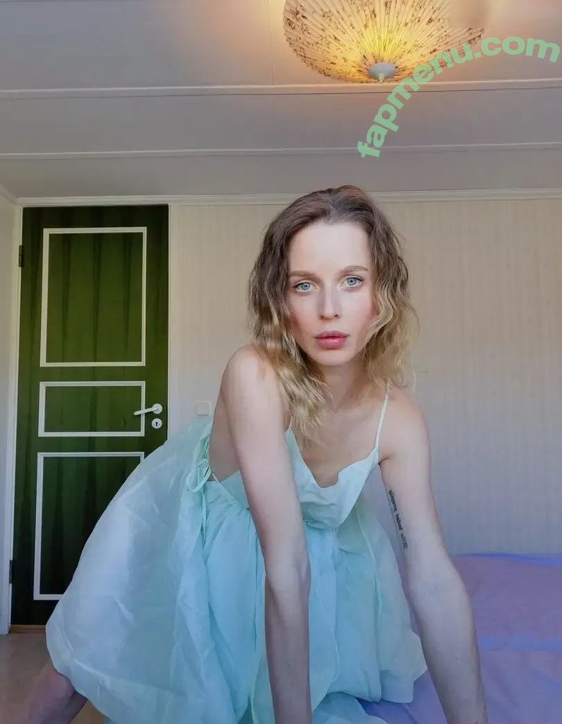 Ellaa91 nude photo #0905 (ellaa.91)