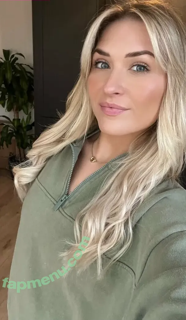 ellabbyxo nude photo #0001 (thellabbyxo)