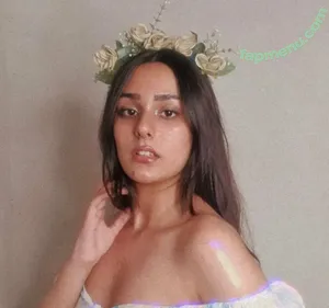  nude photo #0002