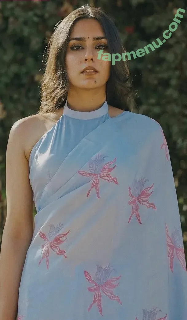 Elladverma nude photo #0004 (Elladverma)