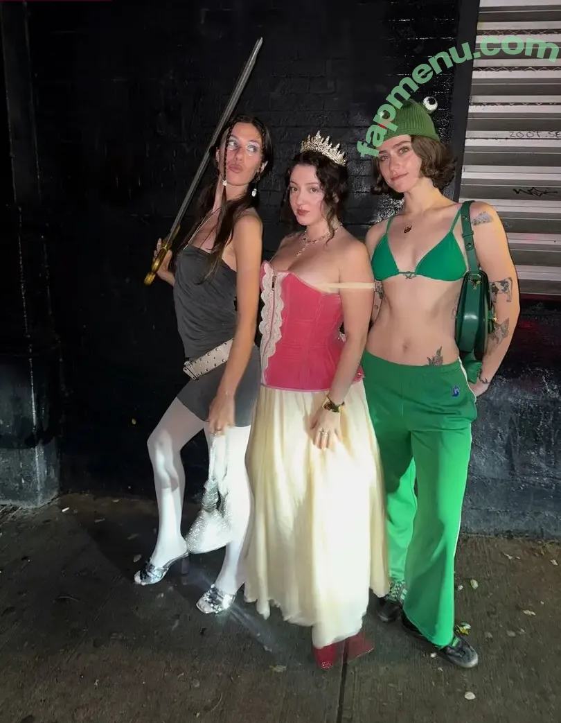 ellaemhoff nude photo #0065 (ellaemhoff)