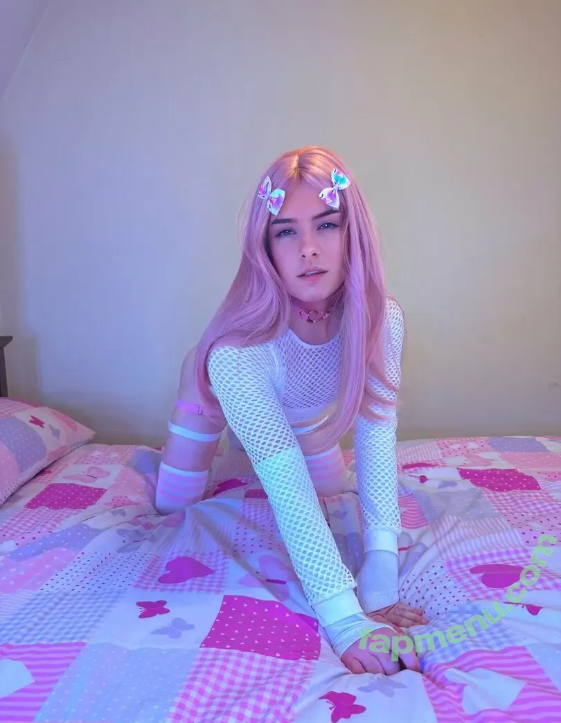 ellafansonly nude photo #0095 (ellaanton_)