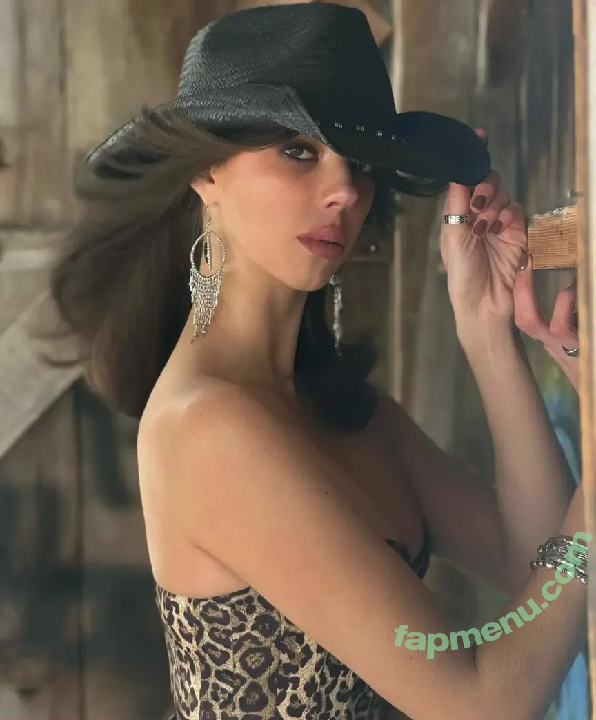 Ellalise_Cheri nude photo #0100 (Ellalise Cheri)