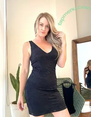 ellararetv / ellaraynetv nude photo #0021