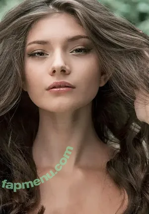 Elle Baldwinson / ellebaldwinson / ellebee1329 nude photo #0102