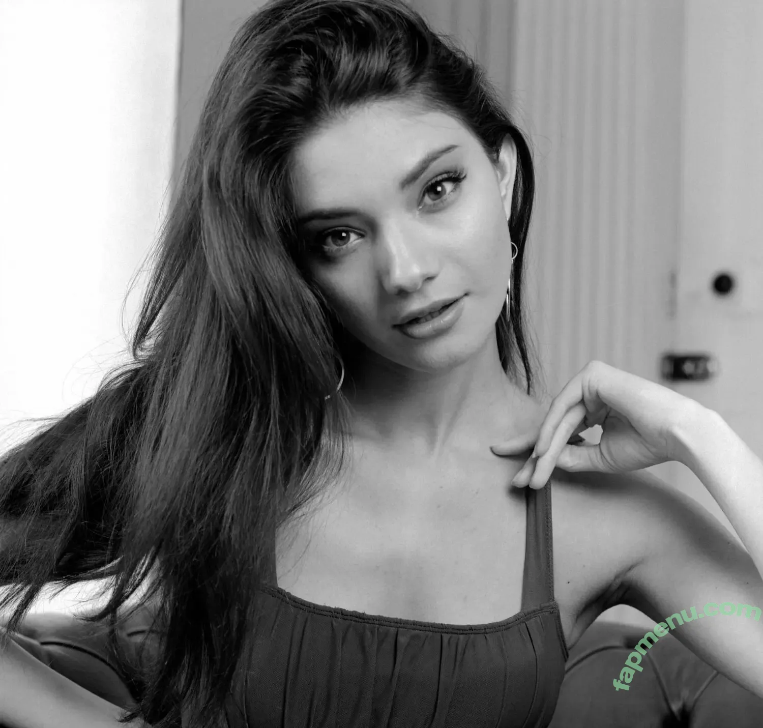 Elle Baldwinson nude photo #0101 (ellebaldwinson / ellebee1329)