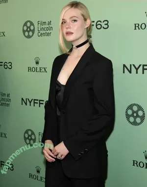 Elle Fanning / ellefanning nude photo #3257
