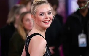 Elle Fanning / ellefanning nude photo #3356